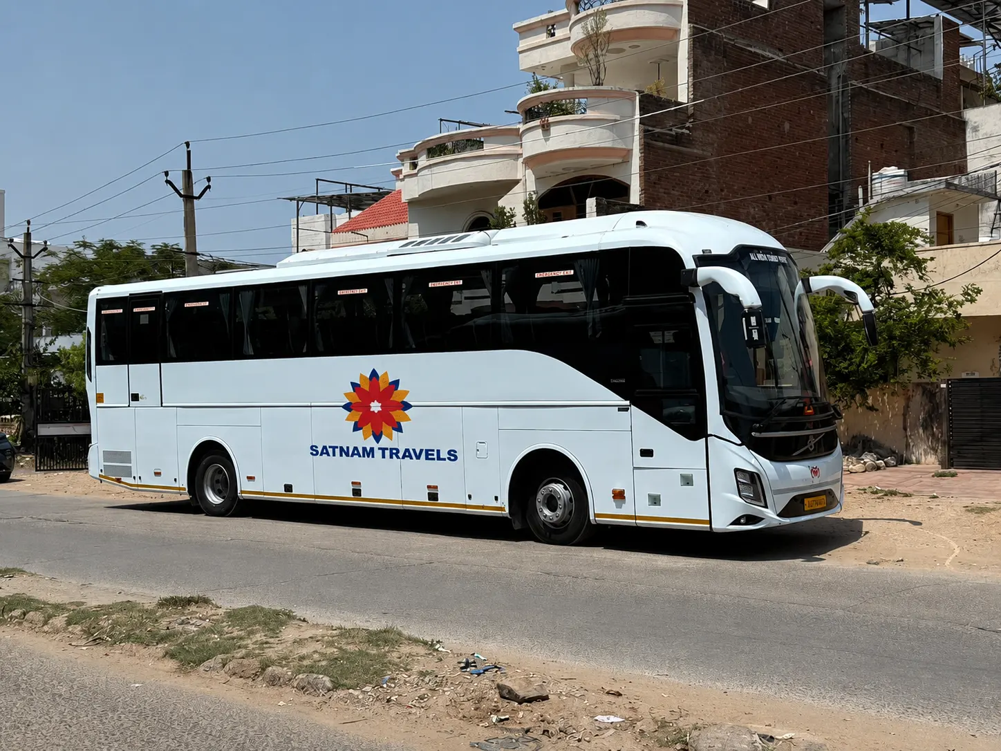 Volvo Bus Rental Jaipur