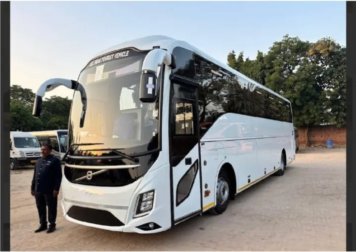 Luxury Volvo Bus