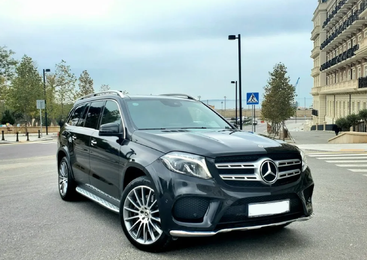 Mercedes gls car rental Jaipur with driver