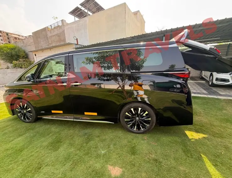 Toyota Vellfire Car on rent in Jaipur for wedding